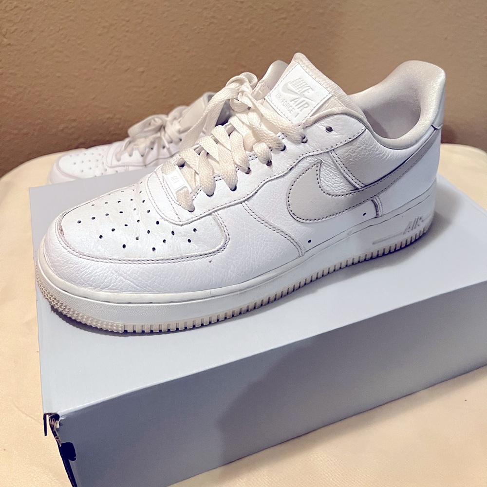 Womans White Air Force 1